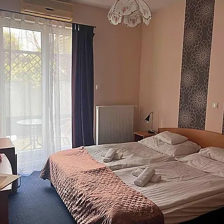 Rose Hotel Budapeszt