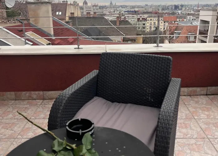 Rose Otel